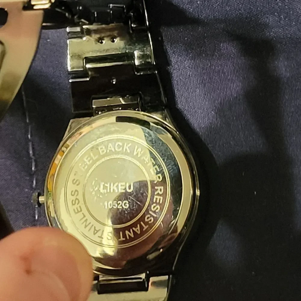 LIKEU BLACK STAINLESS STEEL WATCH
